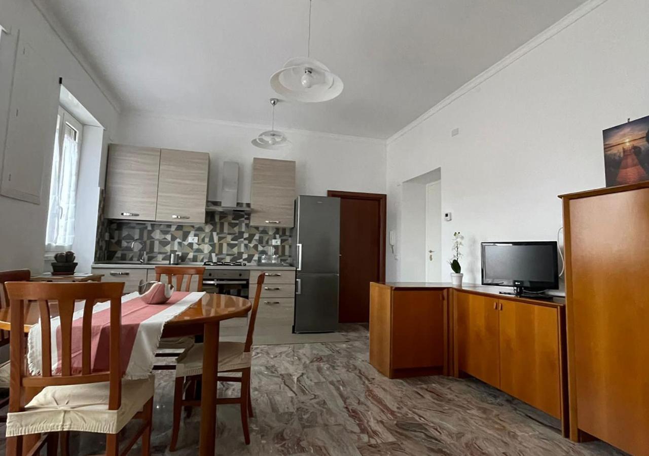 Hospitality And Comfort In Rome: E&E Casa Vacanze Exteriör bild